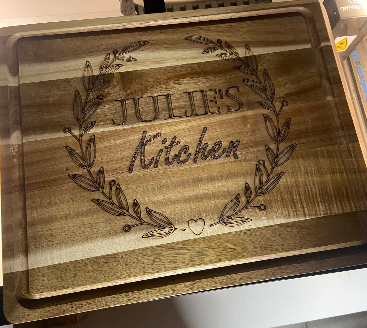 Cutting Board : (15.25x12)